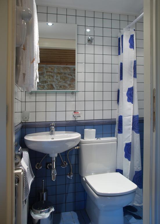 Oihalia Guesthouse Fidhakia Bilik gambar